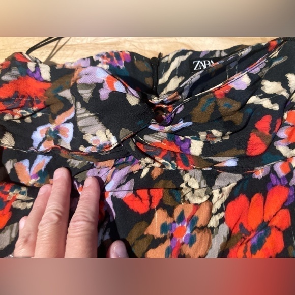 Zara Bandeau flower print top in size XS. Super cute & brand new 🦋 - Picture 6 of 8